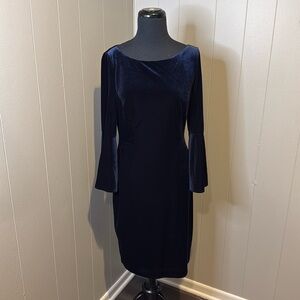 Vince Camuto Women’s 8 Midi Dress Bell Sleeve Velvet Back Hem Slit Underdress